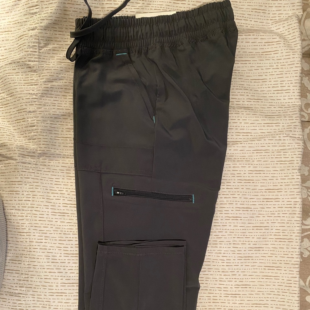 Scrub pant. - Picture 2 of 2